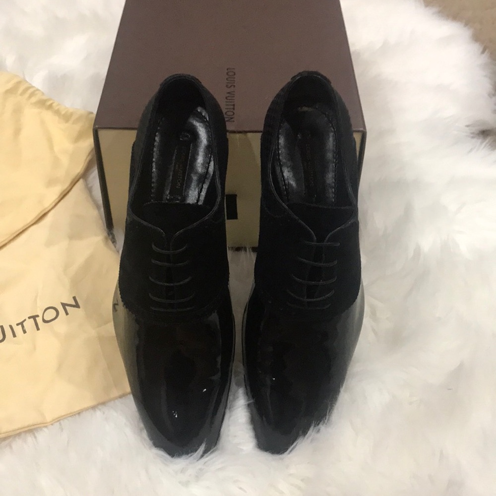 ✨Men’s LOUIS VUITTON Dress Shoes✨ PRICE IS FIRM